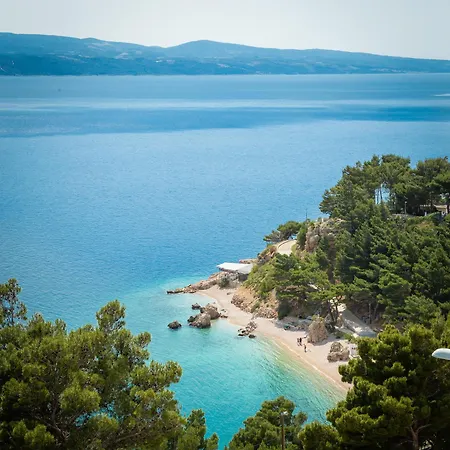Jolara With Heated Pool