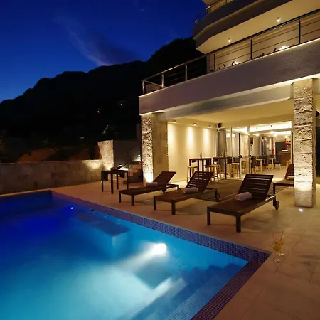 Jolara With Heated Pool *